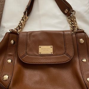 Michael Kors medium size purse